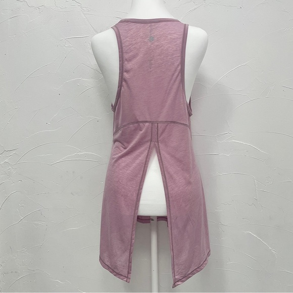 Lululemon Goal Up Tank - Picture 6 of 14